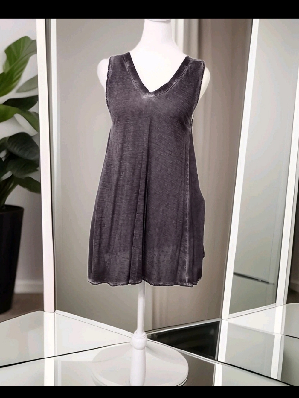 Soft Surroundings Charcoal V-Neck Sleeveless Tank